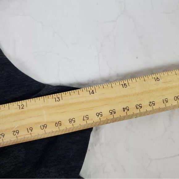 Vuori Elevation Sports Bra Black Grey Camo Athletic Strappy Women's Small - Picture 6 of 8